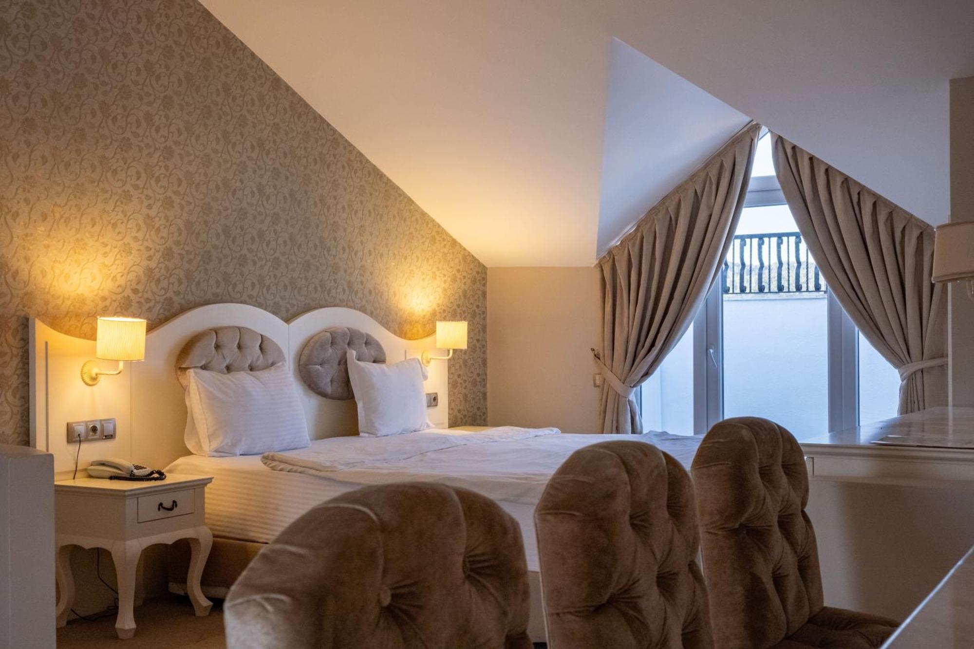 אולודניץ Pinehill Hotel & Suites מראה חיצוני תמונה