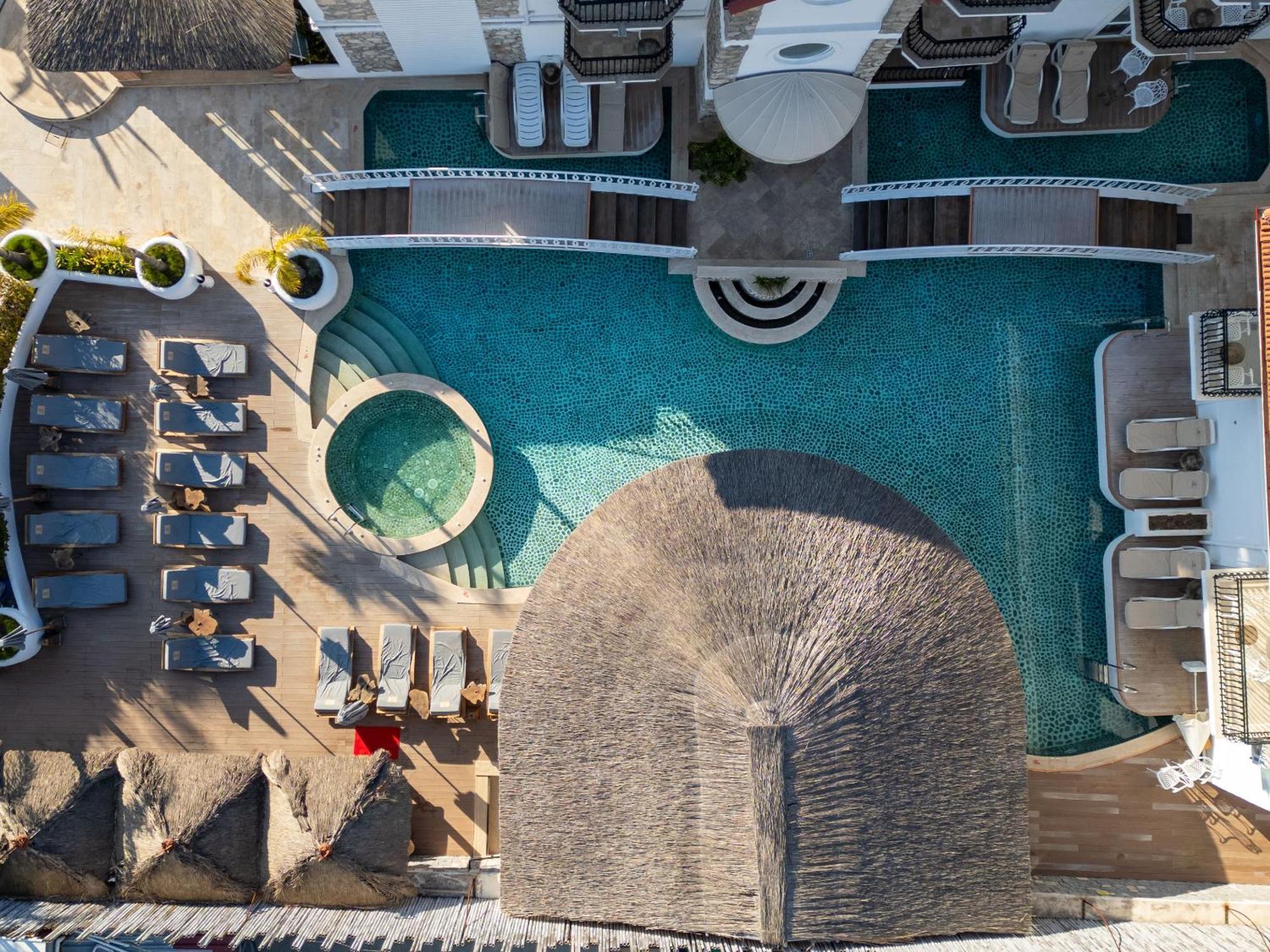 אולודניץ Pinehill Hotel & Suites מראה חיצוני תמונה