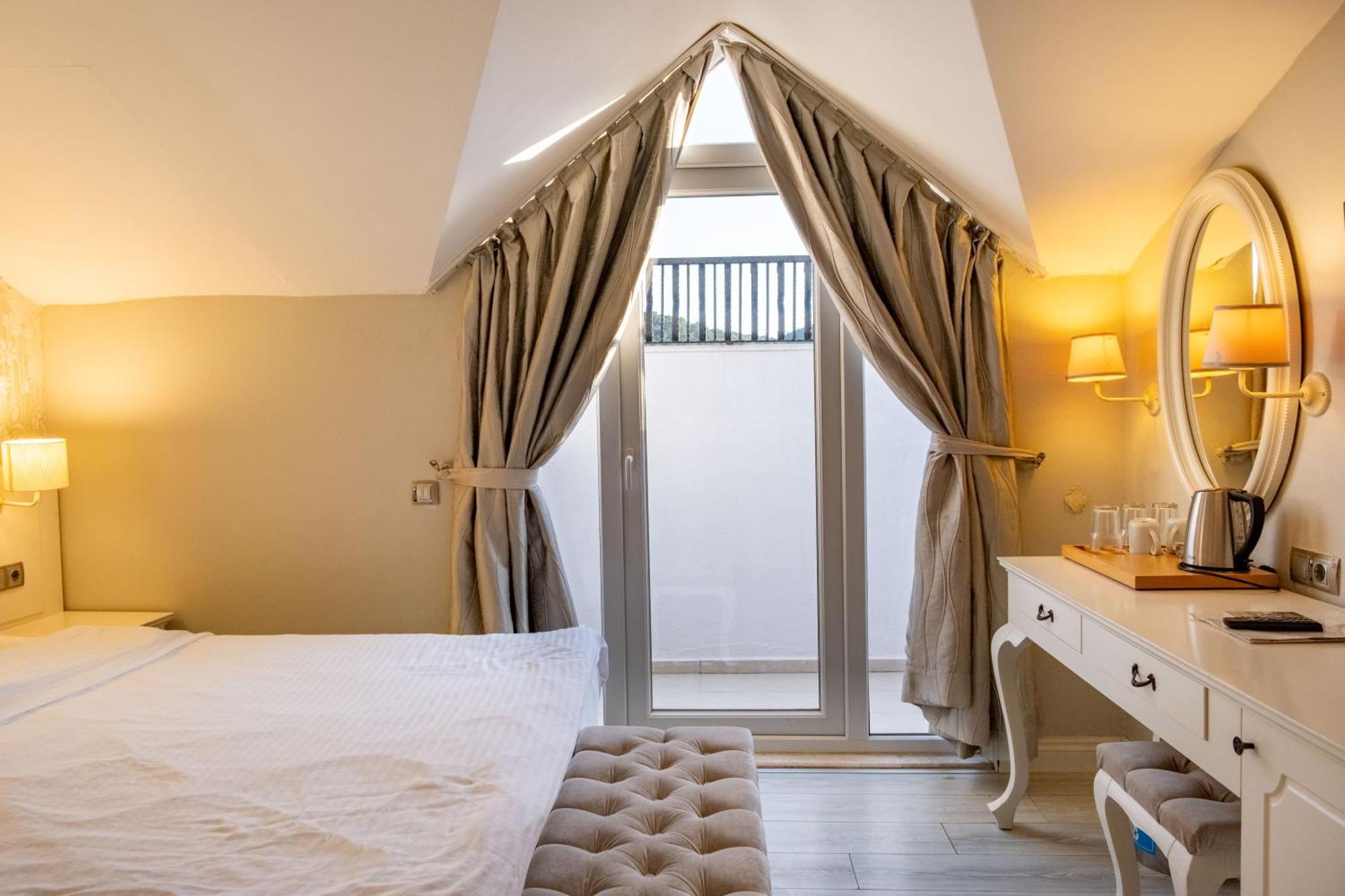 אולודניץ Pinehill Hotel & Suites מראה חיצוני תמונה